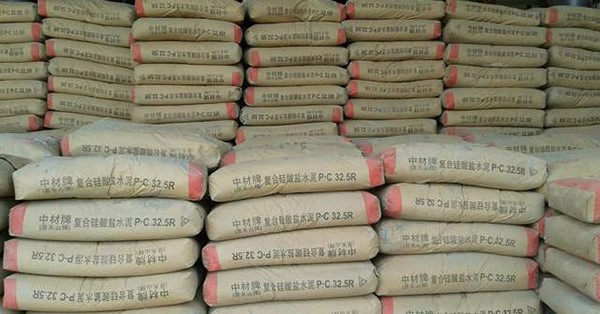 EBS噴碼機(jī)應(yīng)用于水泥包裝袋標(biāo)識(shí)噴印，讓建筑業(yè)完成質(zhì)的飛躍